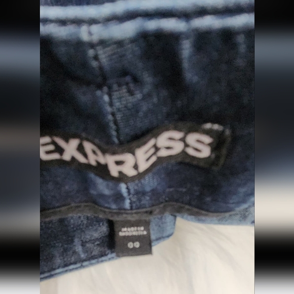 Express Cuffed Stretchy Summer COTTON shorts in Denim Blue size 0 Regular - Picture 3 of 7
